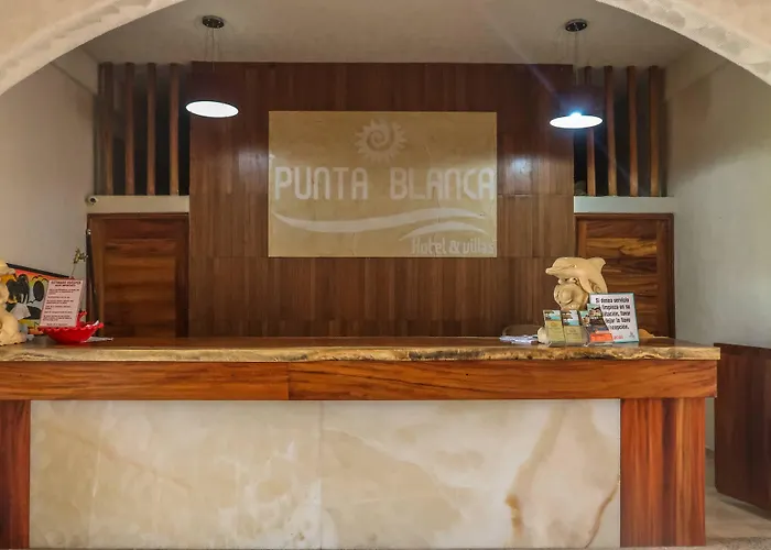 Hotel Punta Blanca 4*