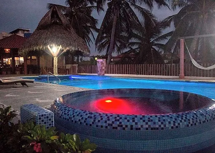 Punta Blanca Hotel Zihuatanejo