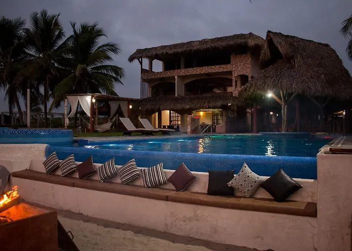 Punta Blanca 4*