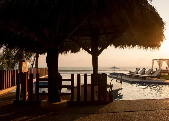 Punta Blanca Zihuatanejo