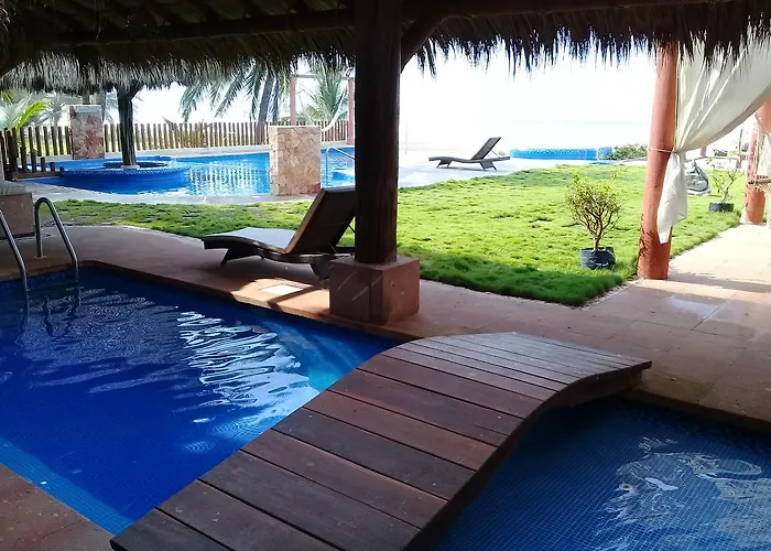 Punta Blanca 4* Zihuatanejo